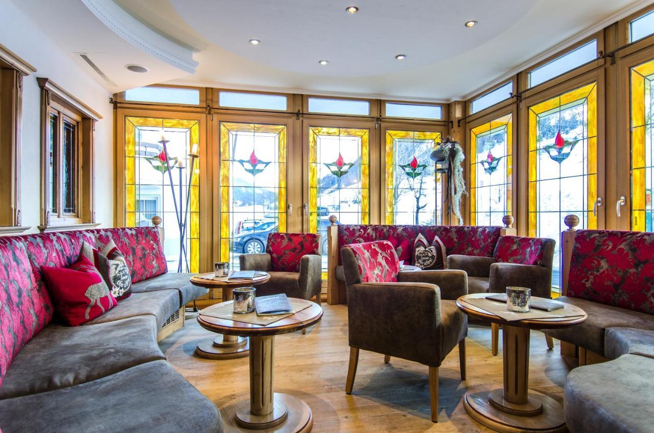 Sporthotel Almhof Ischgl Exterior photo